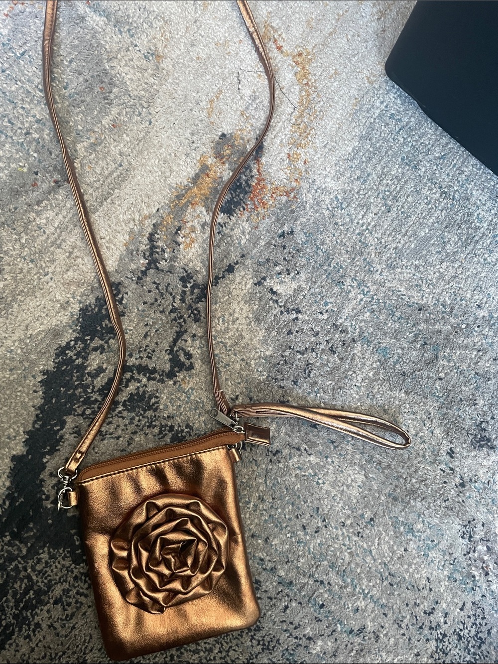 Cruise Club Metallic Bronze Rose Crossbody Wristlet - Women